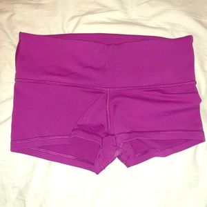Lululemon booty shorts